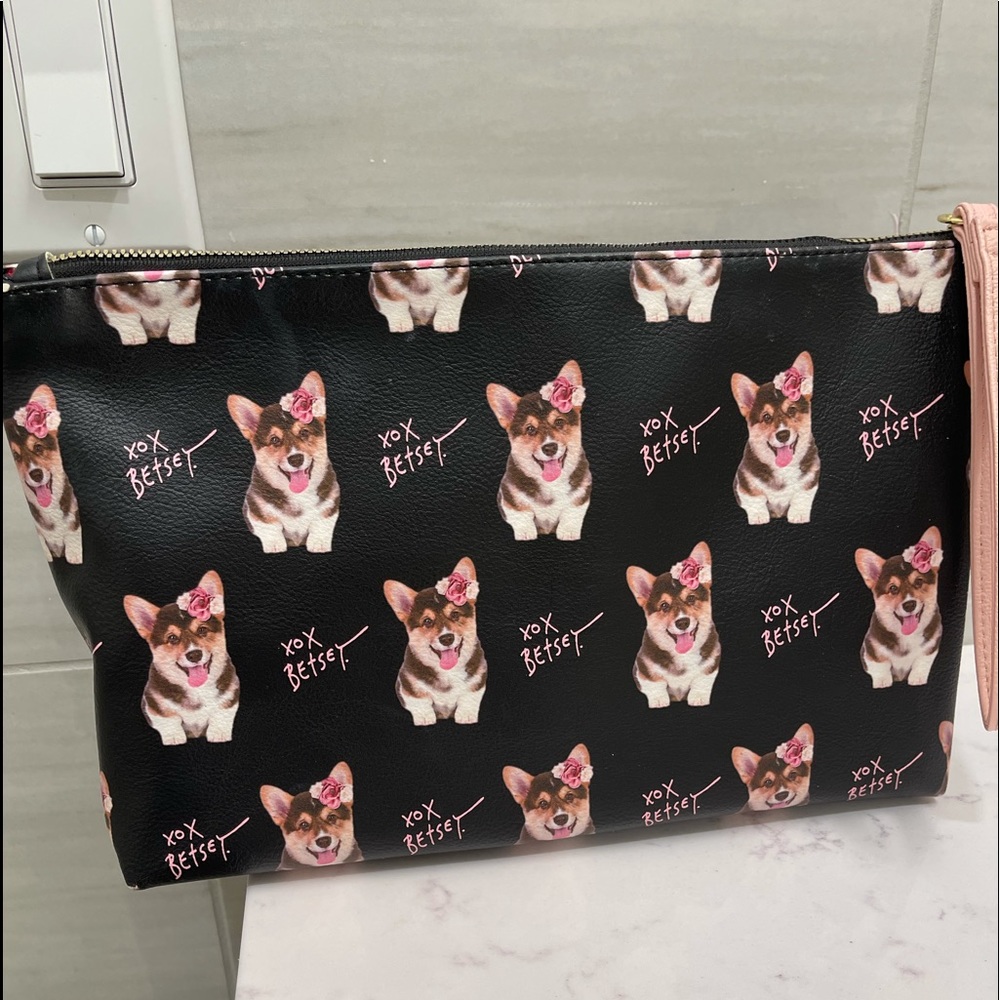 Betsy Johnson DOG PUPPY CORGI MakeUp Traveling Bag